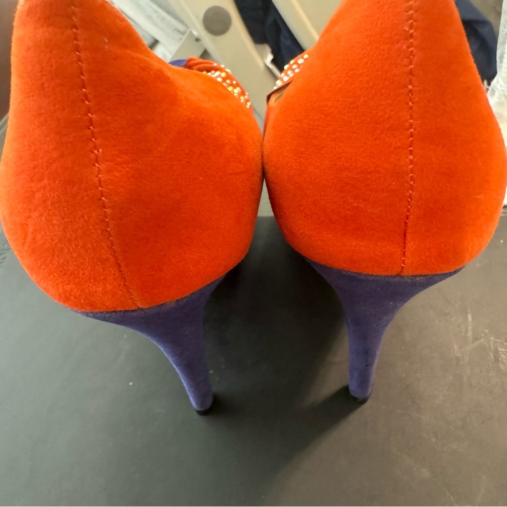 NEW Bertinni Platform Suede Stiletto Heels - Picture 10 of 16